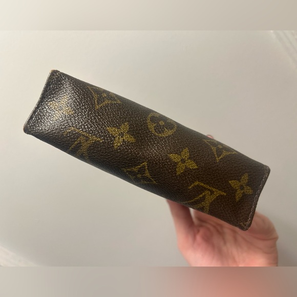 Louis Vuitton Brown and Gold Monogram Pouch EUC - Picture 11 of 15